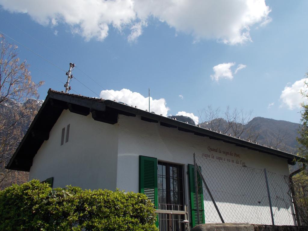 Casa Bianchi Villa Rovio Exterior photo